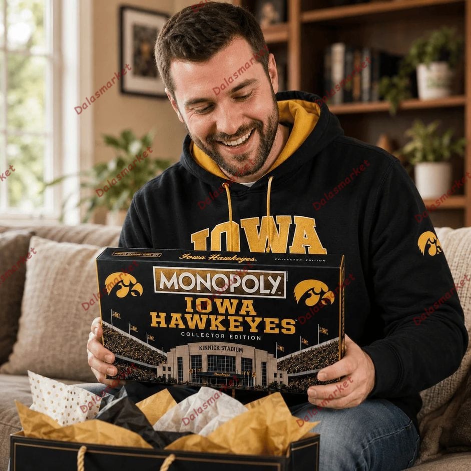 Monopoly Iowa Hawkeyes Football Collector Board Game 2